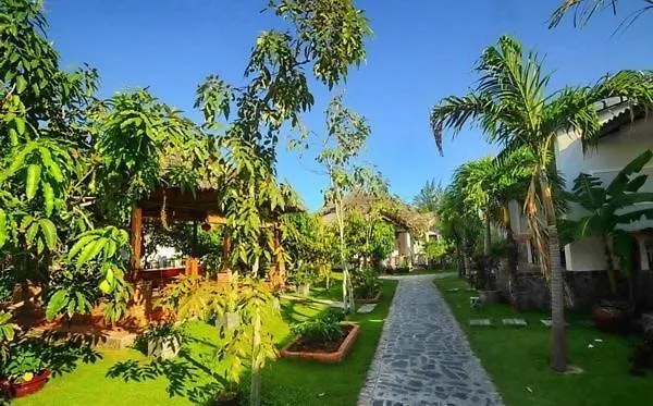 Отель Suoi Tien Mui Ne 3*