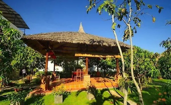 Suoi Tien Mui Ne Отель 3*