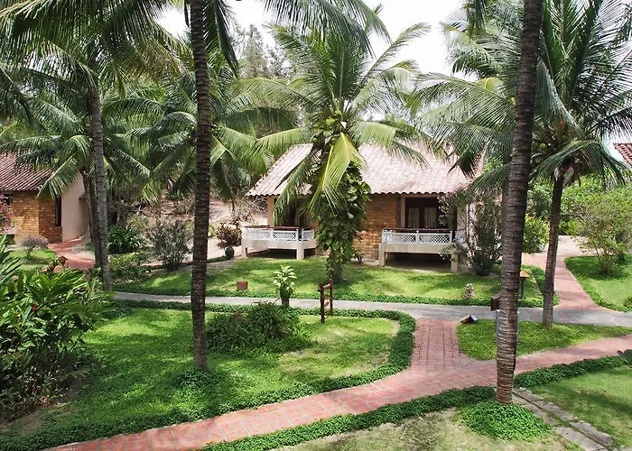 Suoi Tien Mui Ne Отель Фантхьет