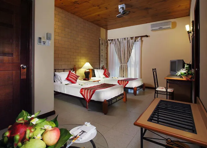 Suoi Tien Mui Ne Отель 3*