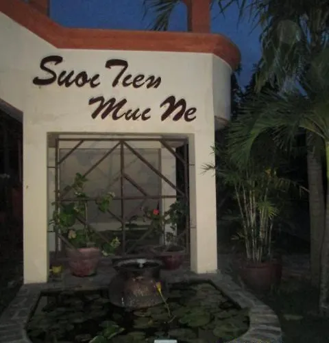 Suoi Tien Mui Ne Отель 3*